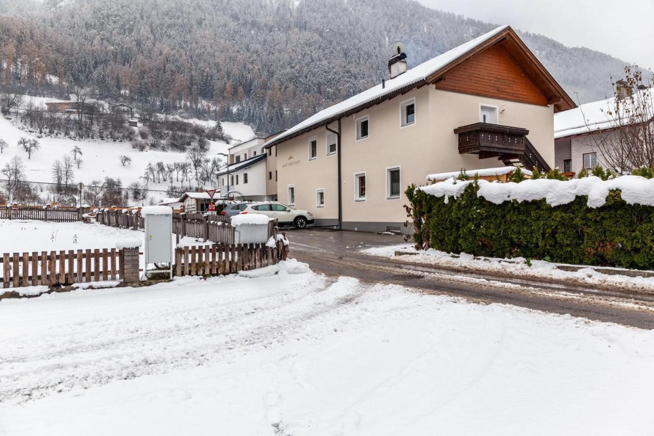 Apart Bergtraum Ried - Typ 2 Appartement Ried im Oberinntal Buitenkant foto